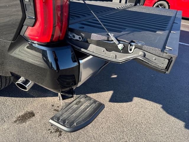 2025 Toyota Tundra Capstone CrewMax 6.4' Bed
