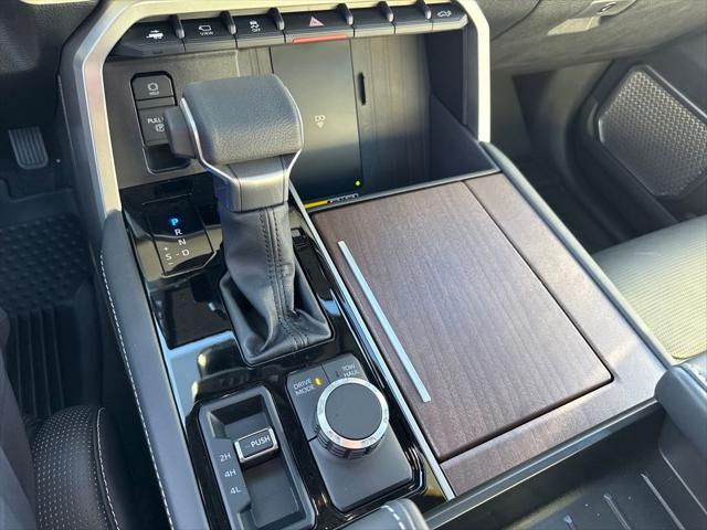 2025 Toyota Tundra Capstone CrewMax 6.4' Bed