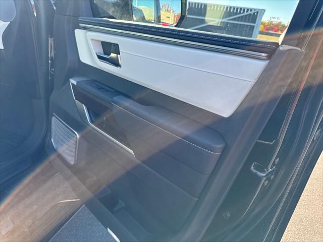 2025 Toyota Tundra Capstone CrewMax 6.4' Bed