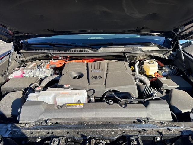 2025 Toyota Tundra Capstone CrewMax 6.4' Bed
