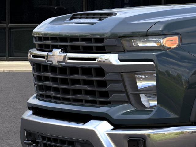 2026 Chevrolet Silverado 2500HD Crew Cab, Standard Bed, LT, 4WD