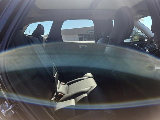 2021 Volvo XC60 T5 Inscription