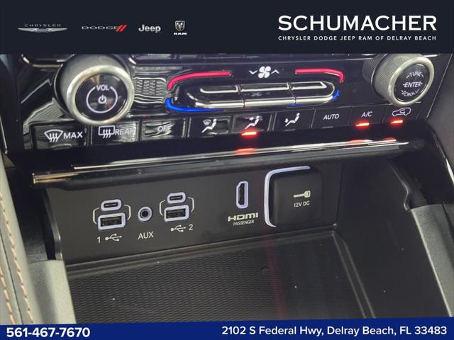 2025 Jeep Grand Cherokee L Summit Reserve 4x4
