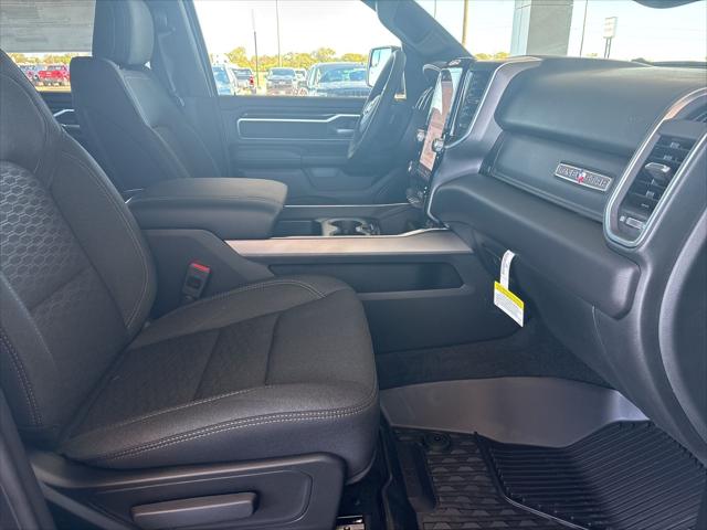 2026 Ram 1500 Lone Star Crew Cab 4x4 5'7" Box