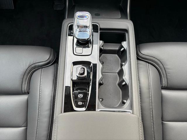 2026 Volvo XC90 B6 Ultra 7-Seater