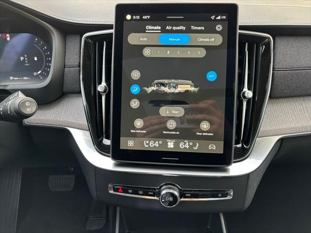 2026 Volvo XC90 B6 Ultra 7-Seater