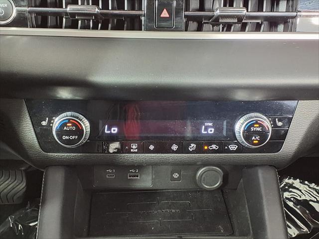 2024 Mitsubishi Outlander PHEV SE S-AWC