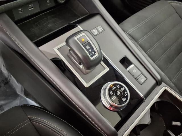 2024 Mitsubishi Outlander PHEV SE S-AWC