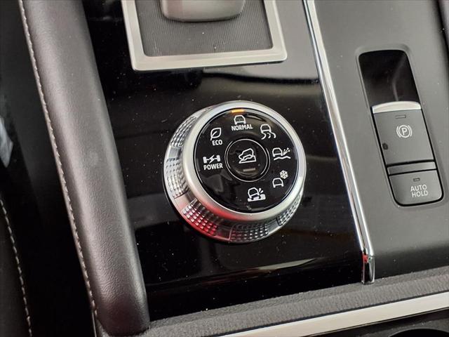 2024 Mitsubishi Outlander PHEV SE S-AWC