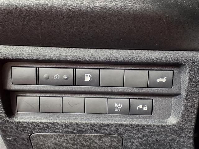2024 Mitsubishi Outlander PHEV SE S-AWC