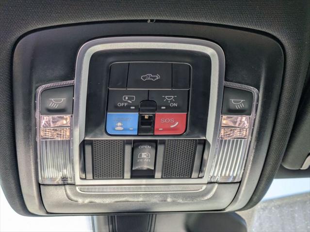 2026 Ram 1500 Laramie Crew Cab 4x4 5'7" Box