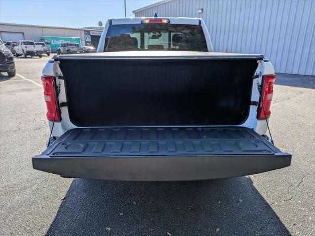 2026 Ram 1500 Laramie Crew Cab 4x4 5'7" Box