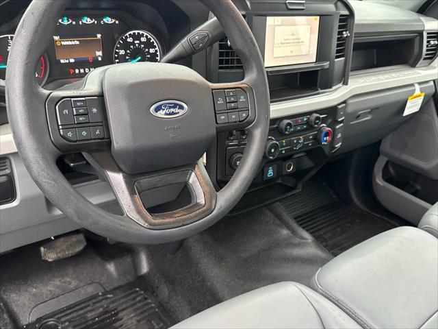 2025 Ford F-550 XL