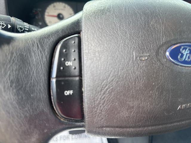 2005 Ford F-350 Lariat