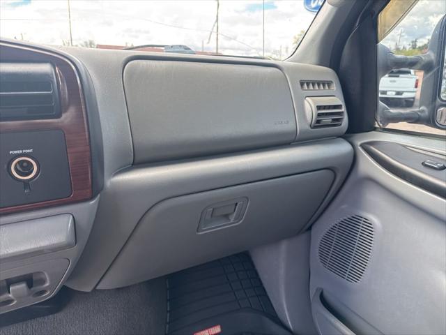 2005 Ford F-350 Lariat