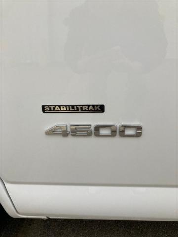 2025 Chevrolet Express Cutaway 4500 Van