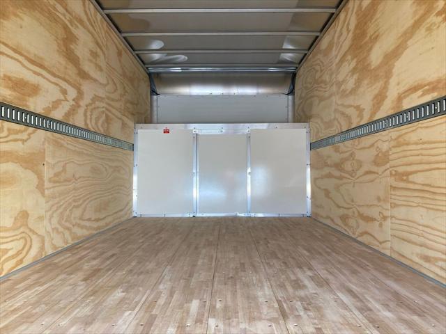 2025 Chevrolet Express Cutaway 4500 Van