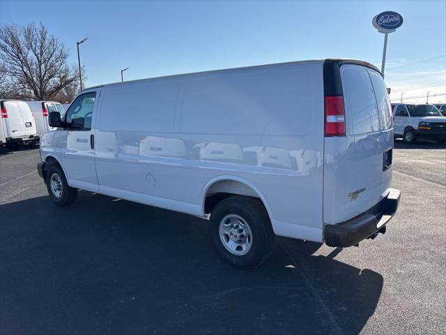 2025 Chevrolet Express Cargo Van RWD 3500 Extended Wheelbase WT