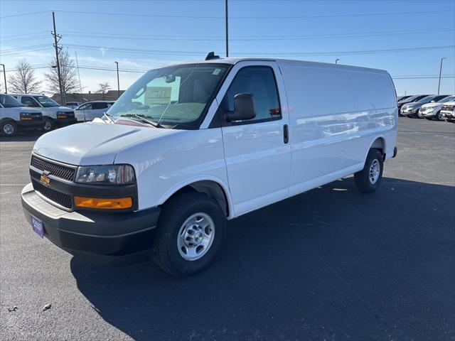 2025 Chevrolet Express Cargo Van RWD 3500 Extended Wheelbase WT
