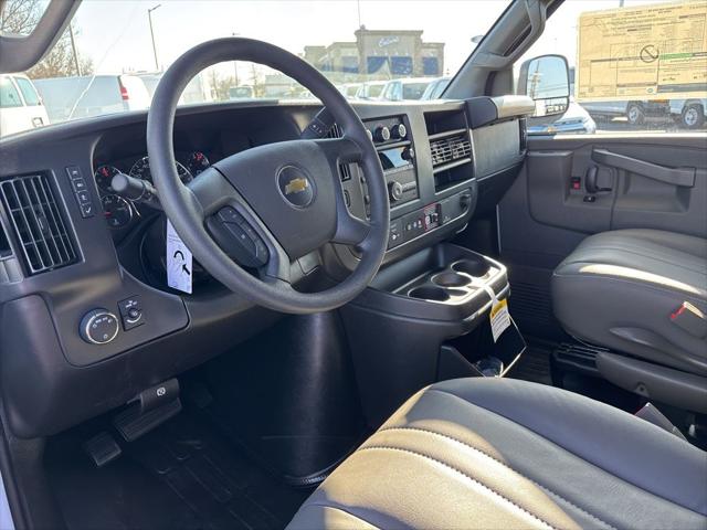 2025 Chevrolet Express Cargo Van RWD 3500 Extended Wheelbase WT