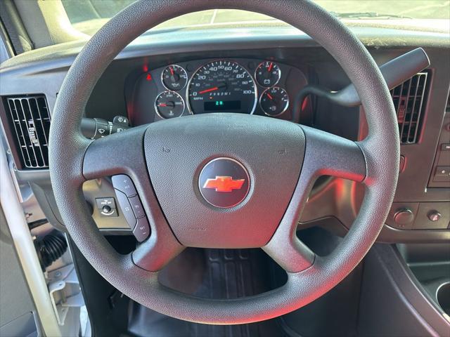 2025 Chevrolet Express Cargo Van RWD 3500 Extended Wheelbase WT