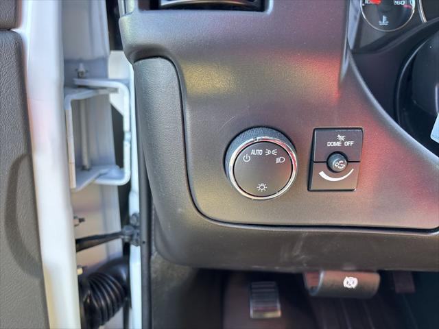 2025 Chevrolet Express Cargo Van RWD 3500 Extended Wheelbase WT
