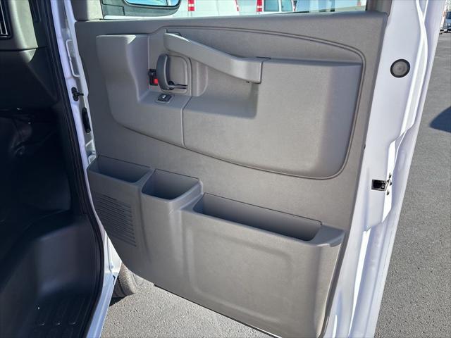 2025 Chevrolet Express Cargo Van RWD 3500 Extended Wheelbase WT