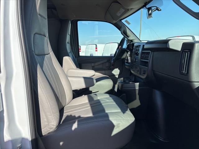 2025 Chevrolet Express Cargo Van RWD 3500 Extended Wheelbase WT