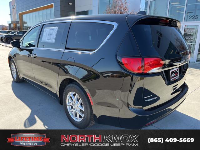 2026 Chrysler Voyager LX