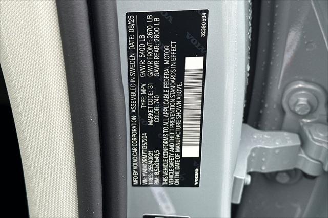2026 Volvo XC60 B5 Ultra