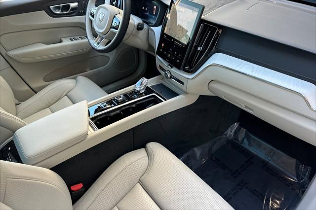 2026 Volvo XC60 B5 Ultra