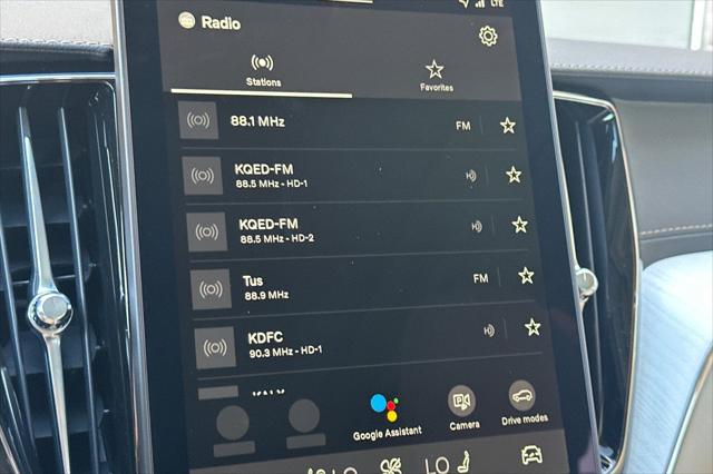 2026 Volvo XC60 B5 Ultra