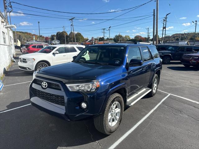 2019 Toyota 4Runner SR5 2019 Toyota 4Runner SR5