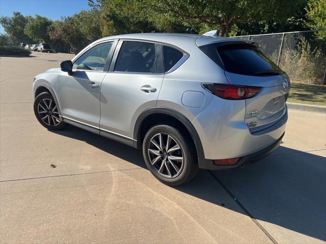 2018 Mazda CX-5 Touring 2018 Mazda CX-5 Touring