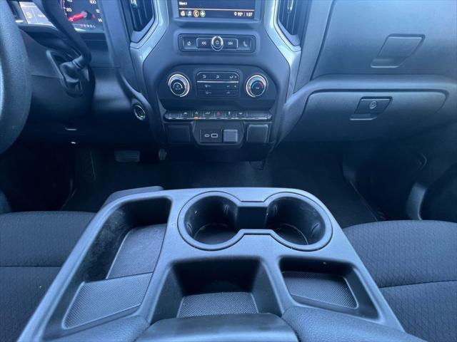 2024 Chevrolet Silverado 1500 2WD Crew Cab Short Bed Custom