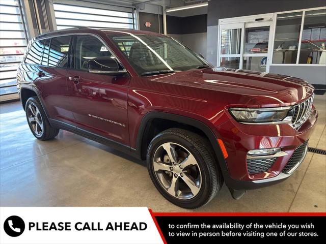 2023 Jeep Grand Cherokee Limited 4x4 2023 Jeep Grand Cherokee Limited 4x4