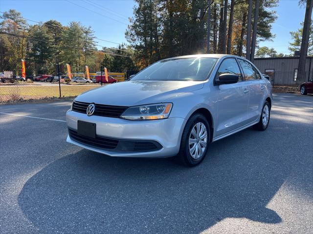 2014 Volkswagen Jetta 2.0L S 2014 Volkswagen Jetta 2.0L S