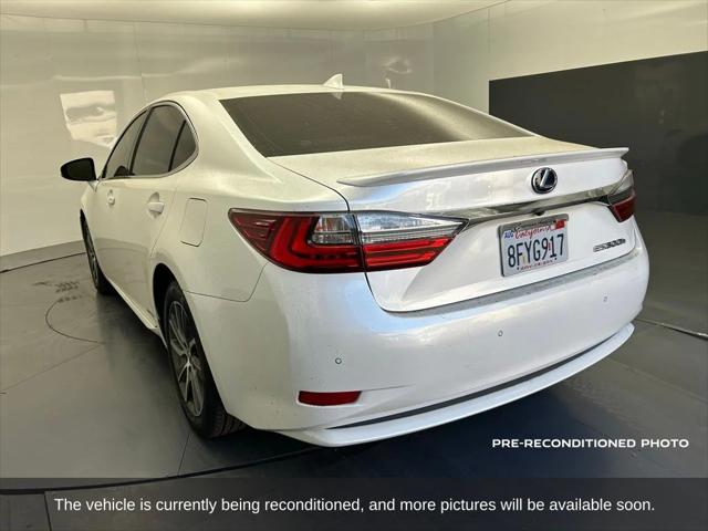 2018 Lexus ES 300h 2018 Lexus ES 300h