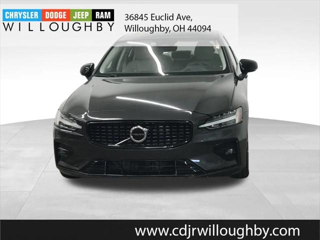 2024 Volvo S60 B5 Core Dark Theme 2024 Volvo S60 B5 Core Dark Theme