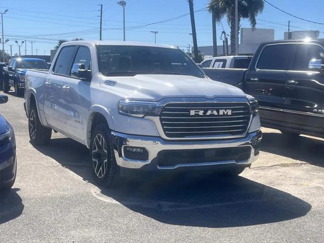 2025 RAM 1500 Laramie Crew Cab 4x4 57 Box