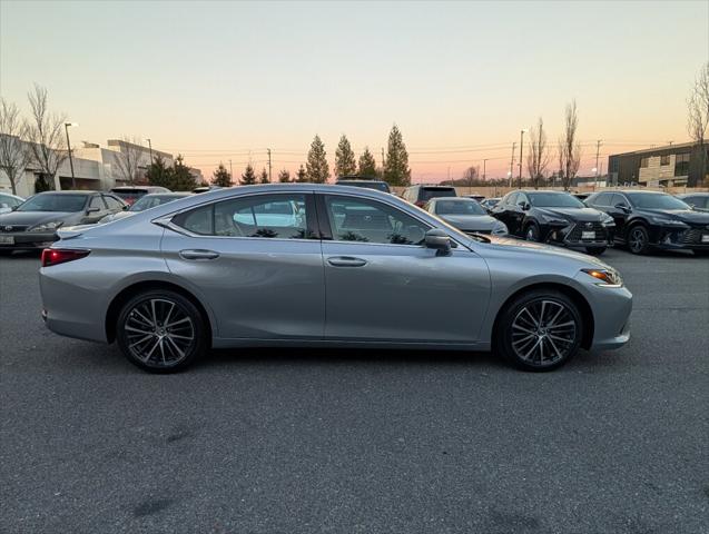 2025 Lexus ES 300h 300h 2025 Lexus ES 300h 300h