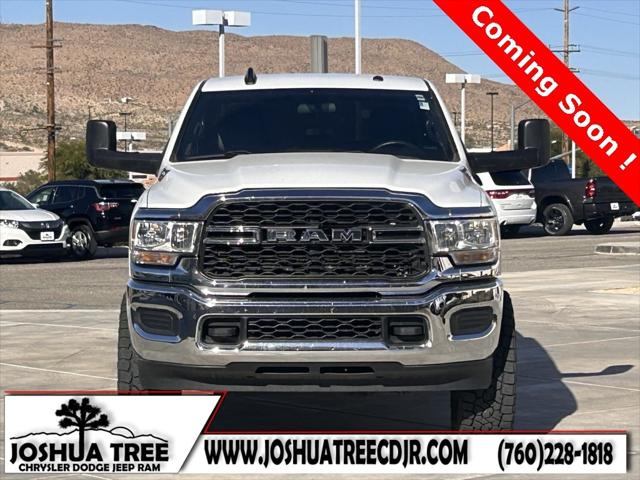 2022 RAM 2500 Tradesman Crew Cab 4x4 64 Box 2022 RAM 2500 Tradesman Crew Cab 4x4 64 Box