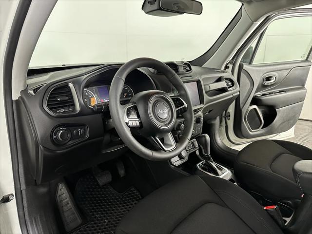 2023 Jeep Renegade Latitude 4x4 2023 Jeep Renegade Latitude 4x4