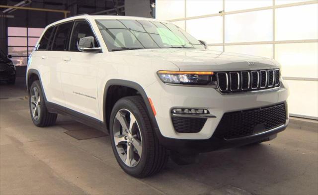 2024 Jeep Grand Cherokee Limited 4x4 2024 Jeep Grand Cherokee Limited 4x4