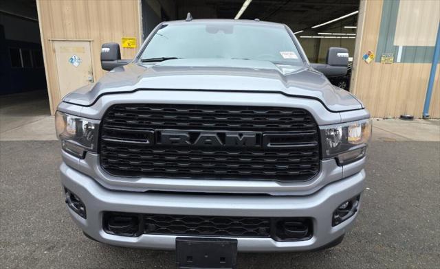 2024 RAM 2500 Big Horn Crew Cab 4x4 64 Box 2024 RAM 2500 Big Horn Crew Cab 4x4 64 Box
