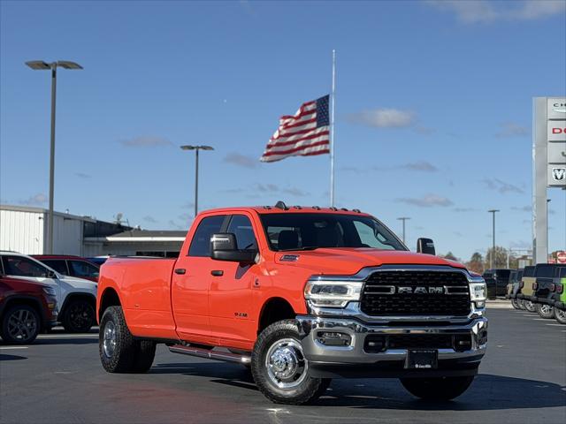 2024 RAM 3500 Big Horn Crew Cab 4x4 8 Box 2024 RAM 3500 Big Horn Crew Cab 4x4 8 Box