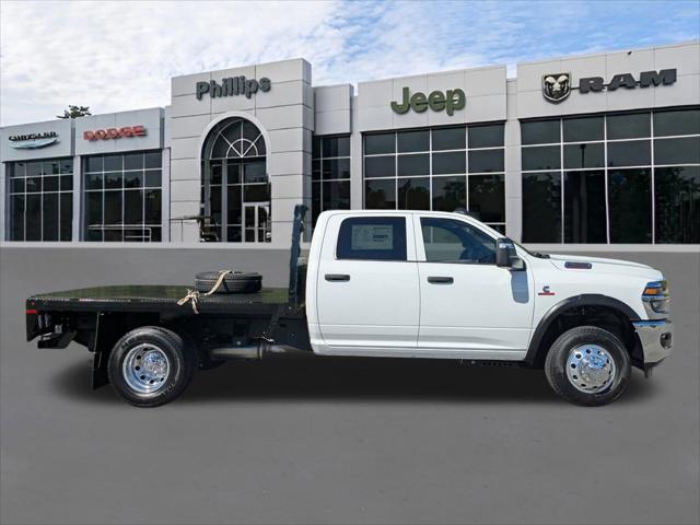 2026 RAM Ram 3500 Chassis Cab RAM 3500 TRADESMAN CREW CAB CHASSIS 4X4 60 CA