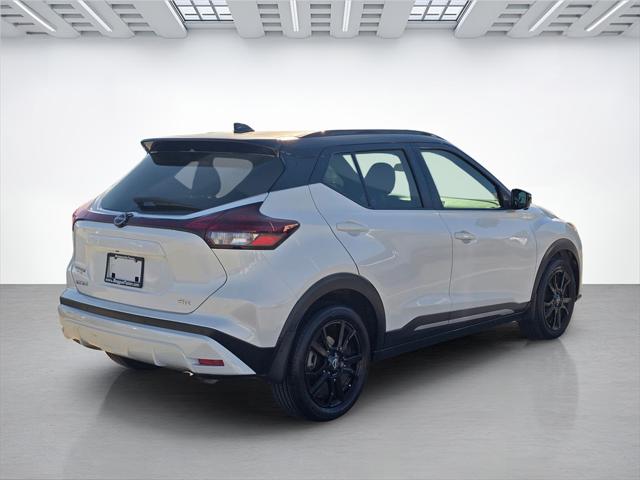 2022 Nissan Kicks SR Xtronic CVT 2022 Nissan Kicks SR Xtronic CVT