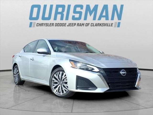 2023 Nissan Altima SV FWD