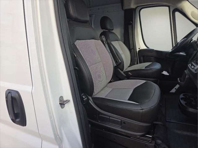 2025 RAM ProMaster 2500 Cargo Van Tradesman High Roof 136 WB w/Pass Seat